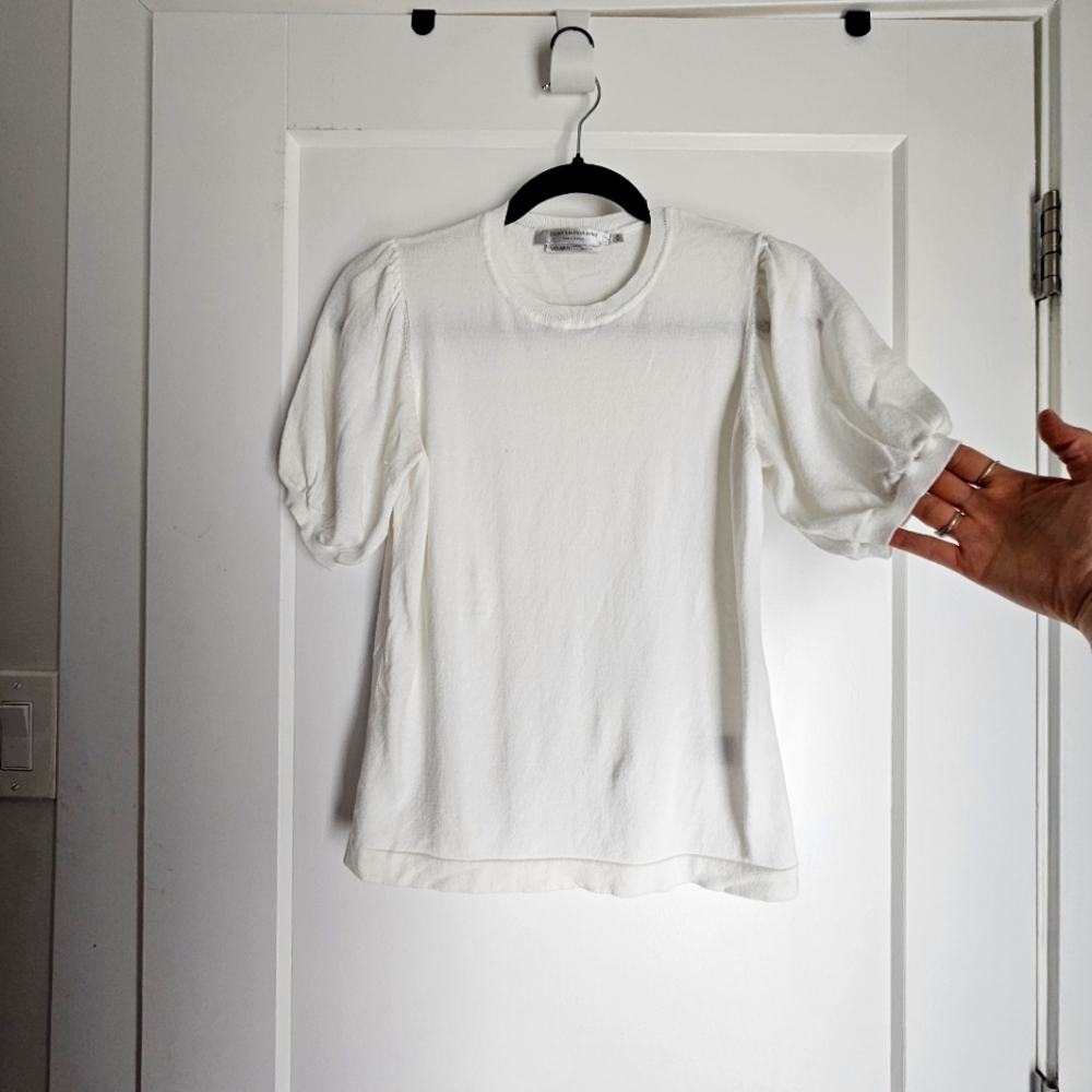Knit sm casual top.  White/ivory